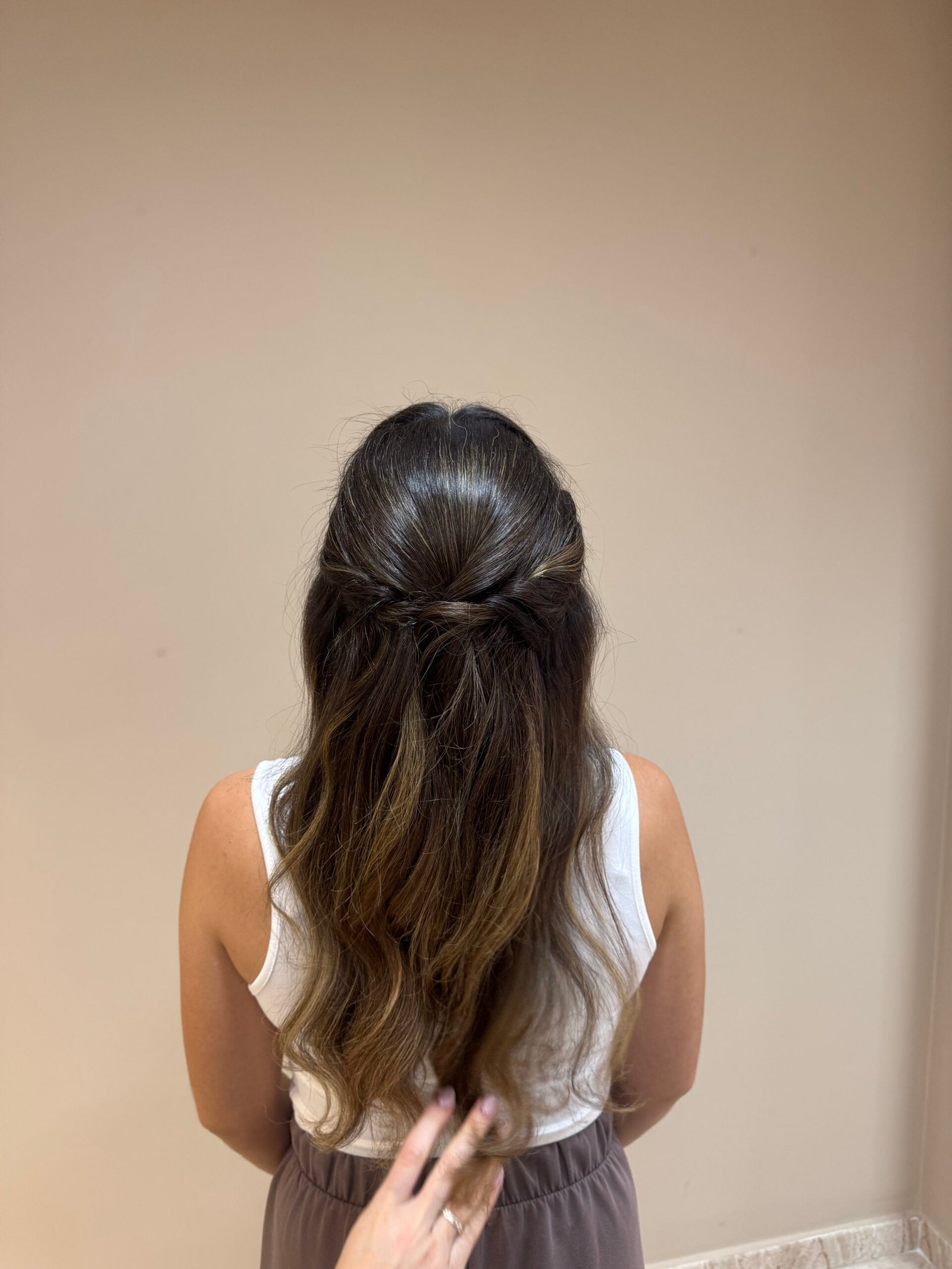 Semirecogido con ondas largas